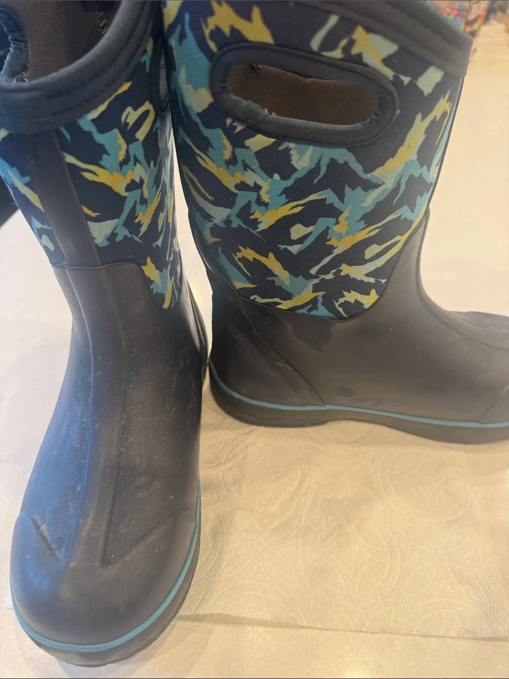 Bogs Kids Black Rain Boots with Blue and Teal Camo Accents